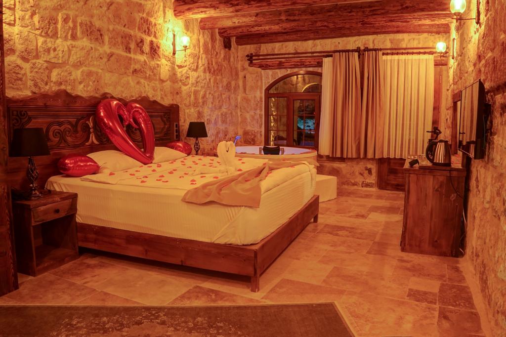 Dionysos Cave Cappadocia Hotel