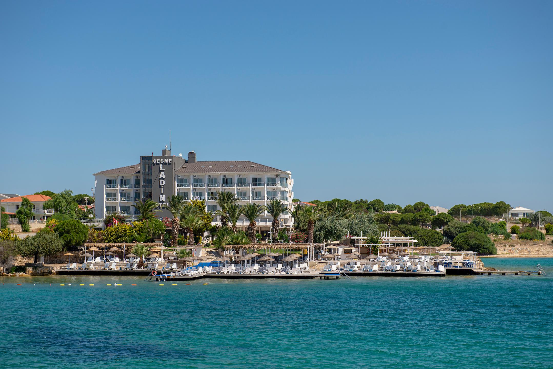 Ladin Otel