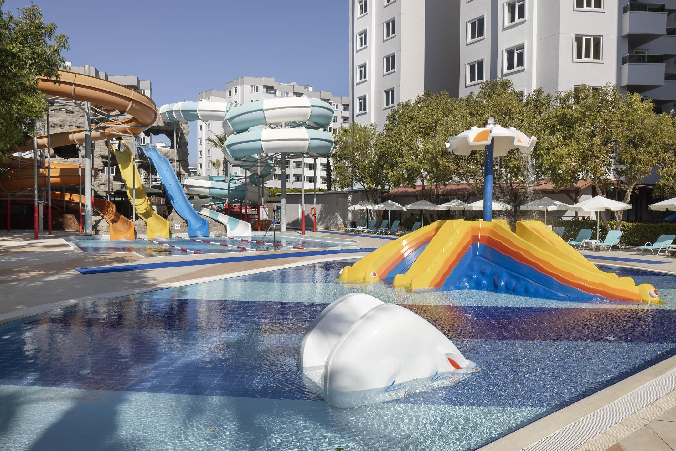 Royal Holiday Palace